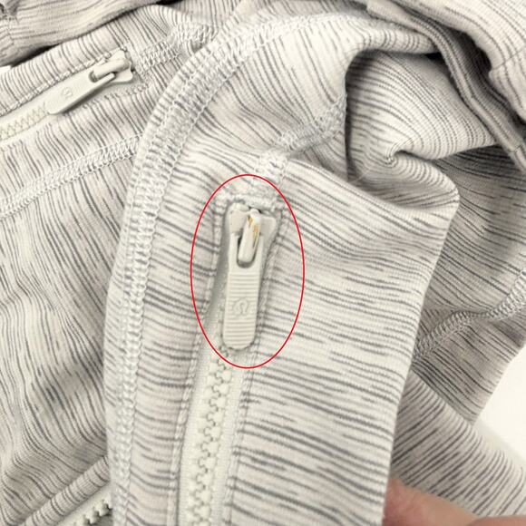 Lululemon Define Jacket 10 Full Zip Light Gray Gym Workout Training Yoga - Picture 10 of 10